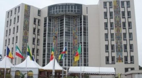 Microfinance en zone CEMAC : qui agrée et qui contrôle votre EMF